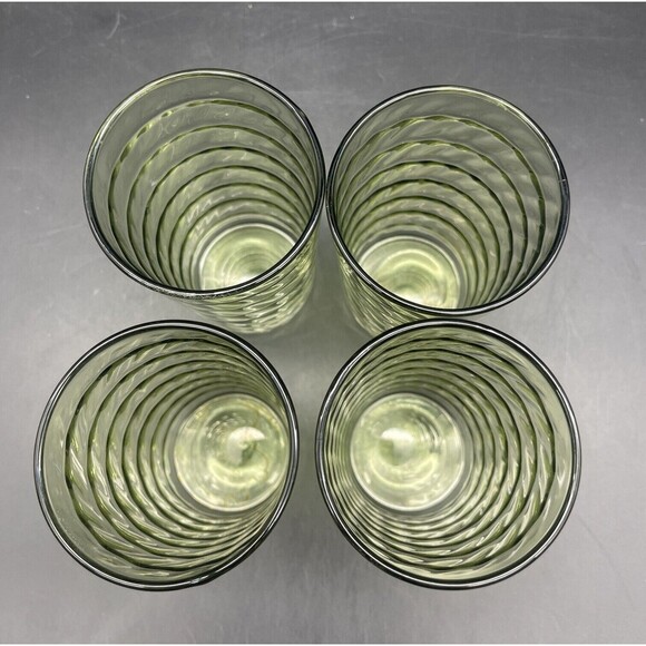 VTG Boho Ratan Wicker Holders W/ Green Drinking Glasses- Set Of 4 - Picture 3 of 6